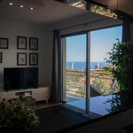 Casa Da Baia Overlooking Bay