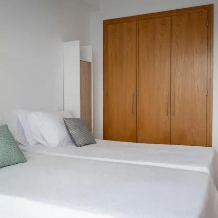 Casa Da Baia Overlooking Bay