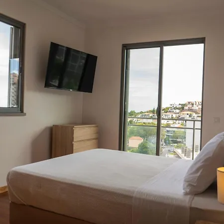 Appartement Casa Da Baía T3 Avec Balcon Et Vue Sur La Baie Funchal (Madeira)
