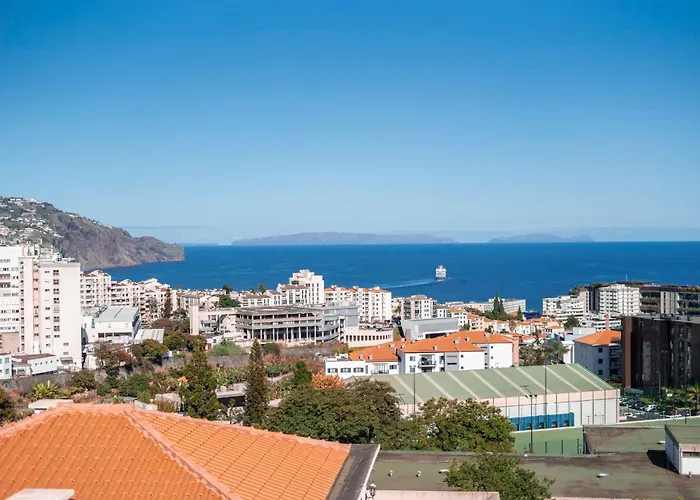 Casa Da Baia Overlooking Bay * 丰沙尔